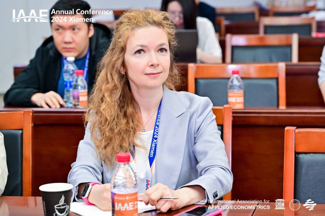 Illustration for news: Madina Karamysheva presented her paper in China